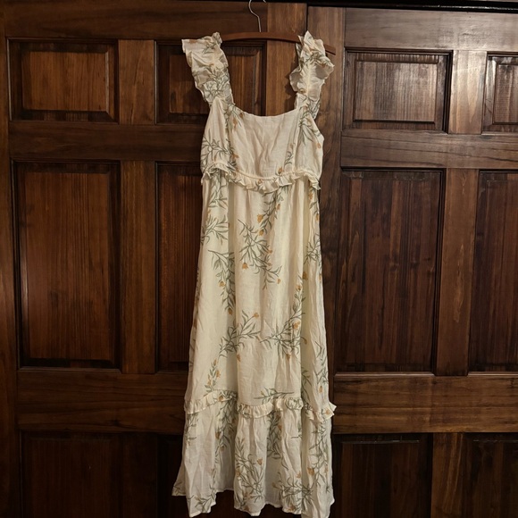 NWT Blu Pepper Cream Floral Maxi Dress - Picture 2 of 8
